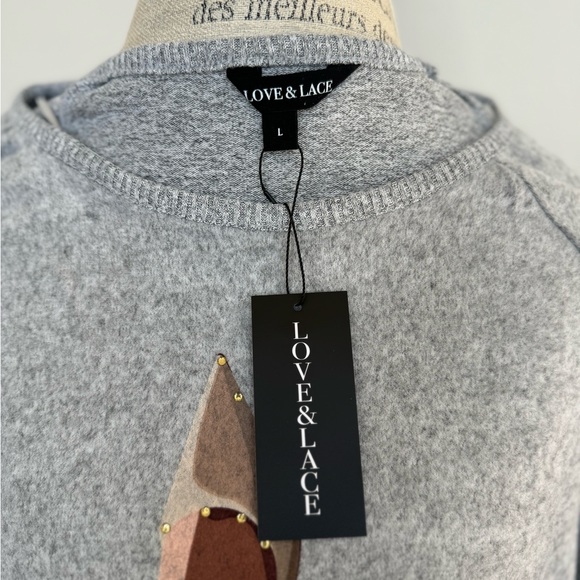 NWT! Love & Lace Womens Gray Large sweater Top Super Soft Like Cashmere shoes - Picture 10 of 14